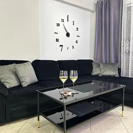 Апартаменты Sea View Near Mall