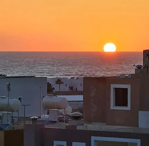 Sea View Near Mall بافوس