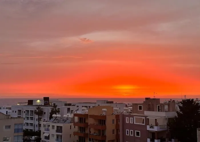 Sea View Near Mall بافوس