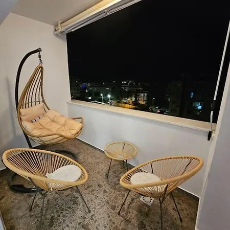 Sea View Near Mall *