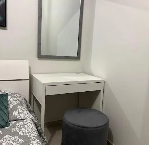 Sea View Near Mall * パ フォス