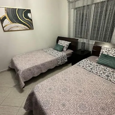 Sea View Near Mall Πάφος